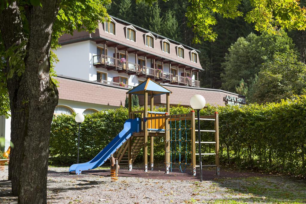 Alpenhotel Weitlanbrunn Sillian Esterno foto